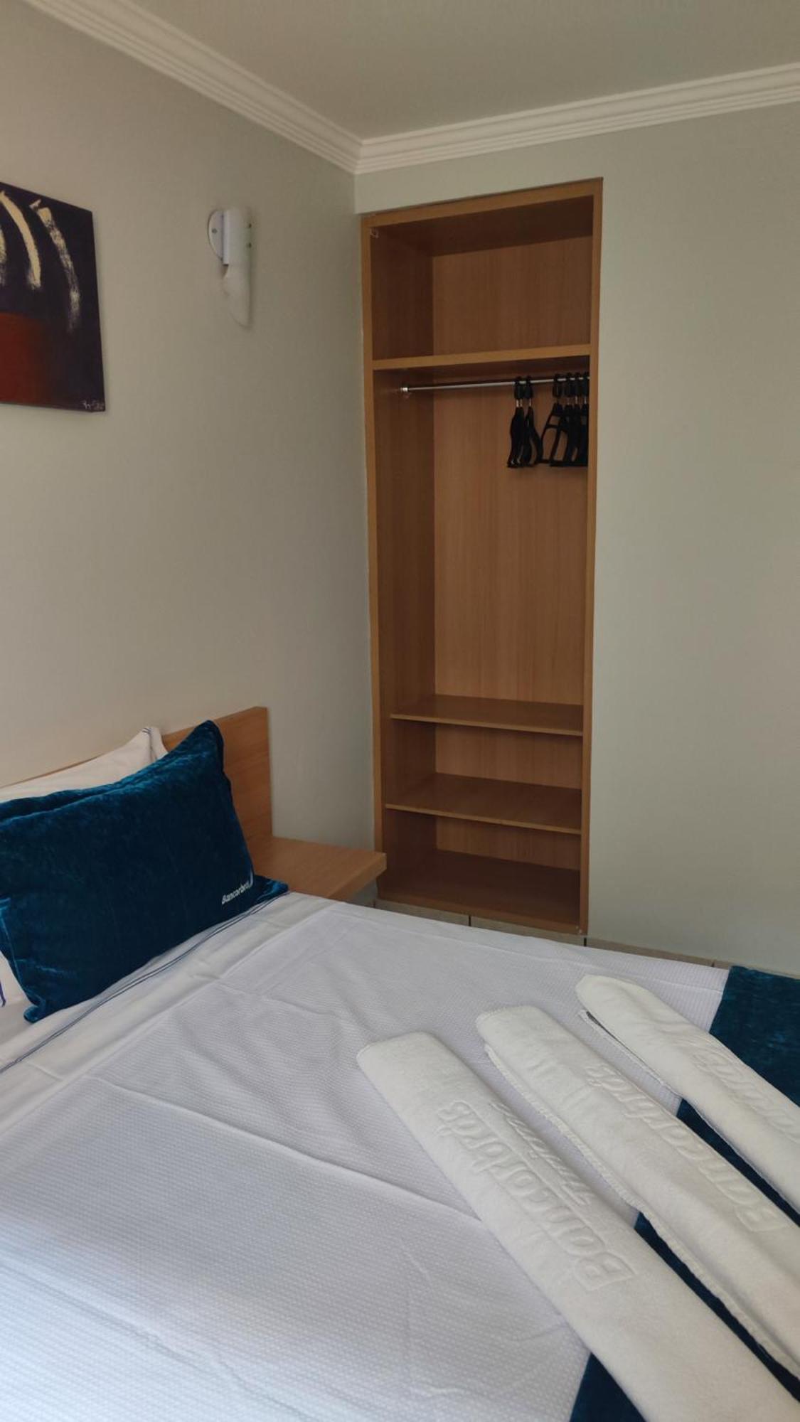 Diroma Fiori - Hoteis Com Roupa De Cama --- Destinos Combinados Turismo Caldas Novas Esterno foto