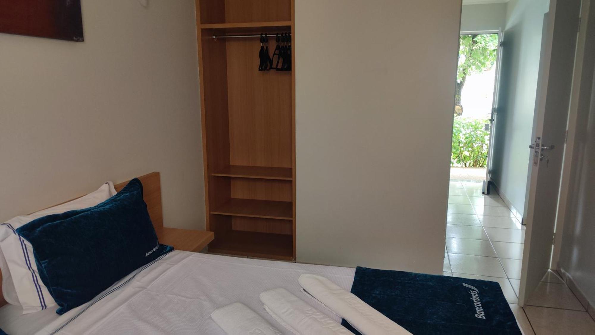Diroma Fiori - Hoteis Com Roupa De Cama --- Destinos Combinados Turismo Caldas Novas Esterno foto