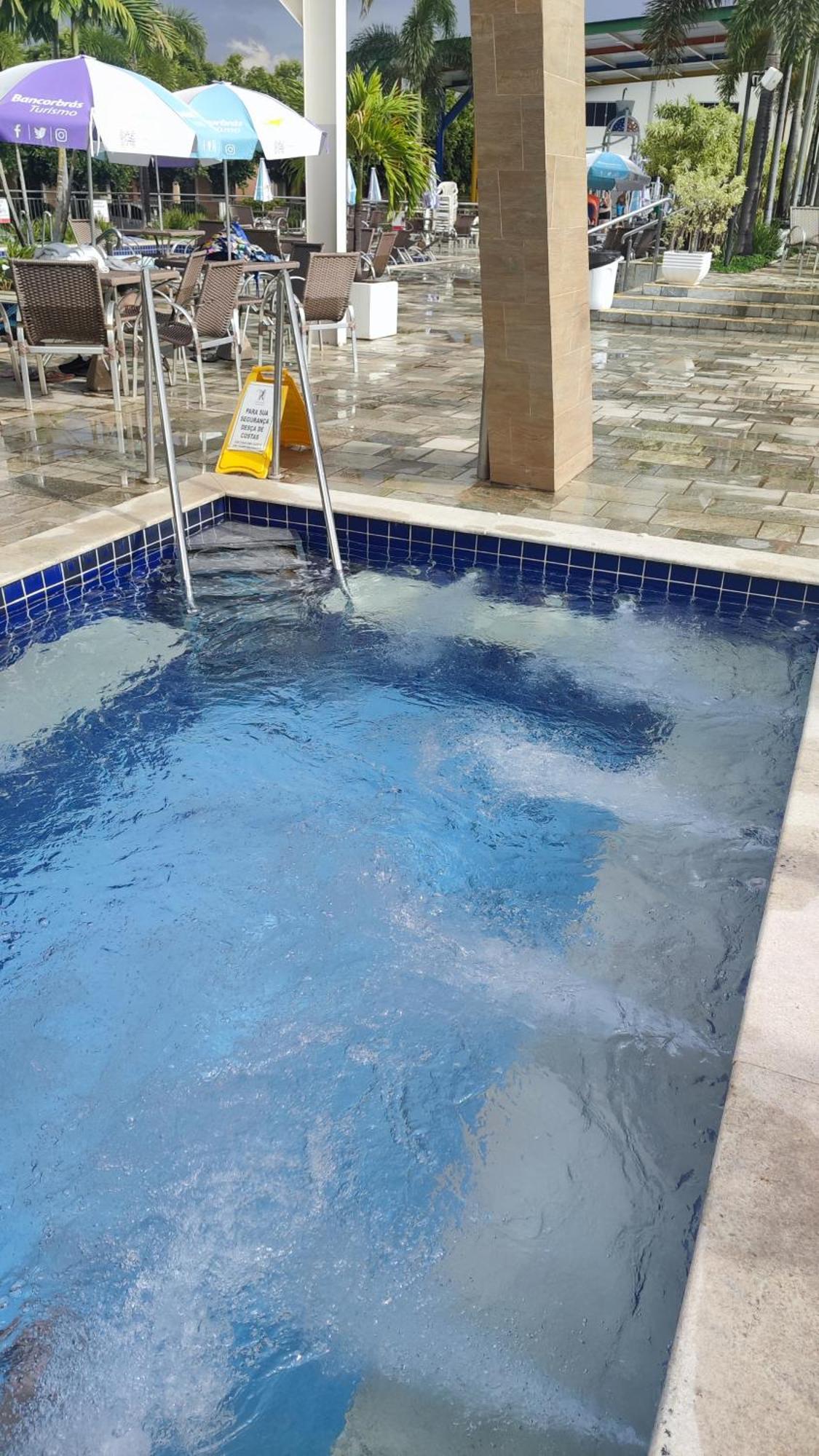 Diroma Fiori - Hoteis Com Roupa De Cama --- Destinos Combinados Turismo Caldas Novas Esterno foto